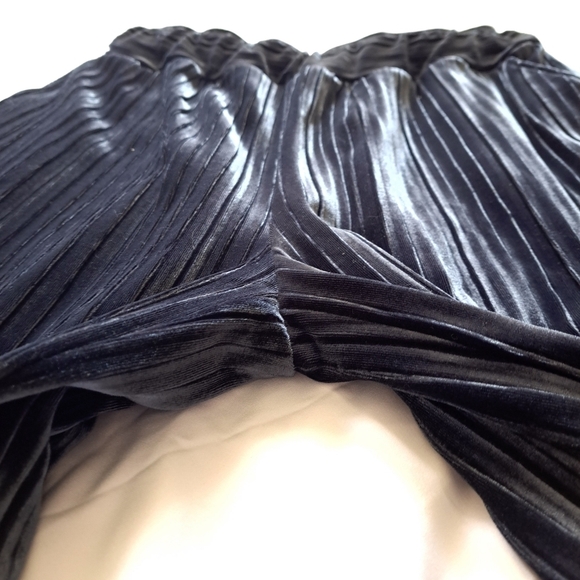 Joe Fresh | Grey / blueish Velour wide leg women's pant - Picture 3 of 10